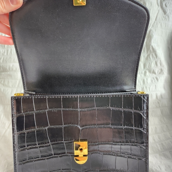 Sinbono Ella Square Faux Crocodile Bag in Black - Picture 6 of 7